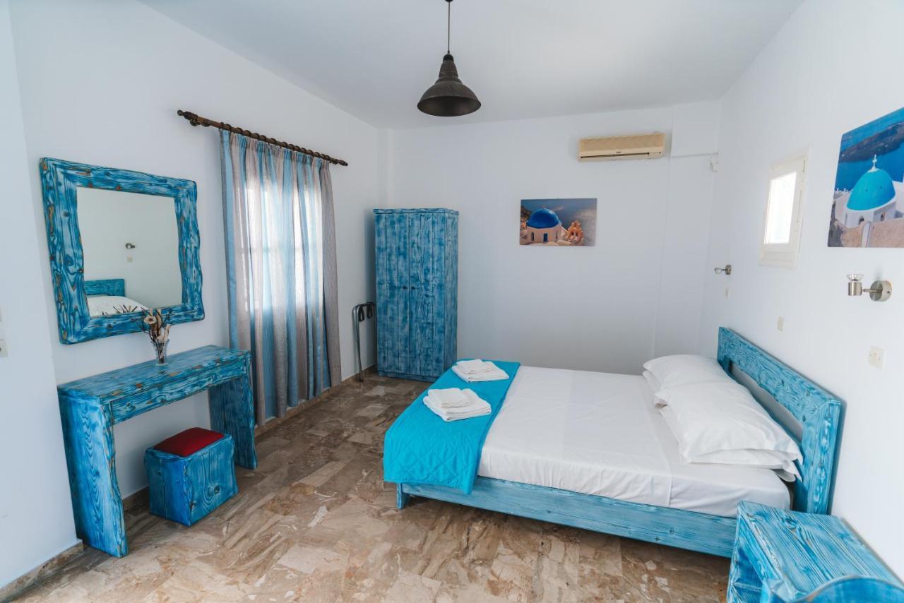 Spiridoula Villa - Santorini Seaside Retreats Períssa Eksteriør bilde