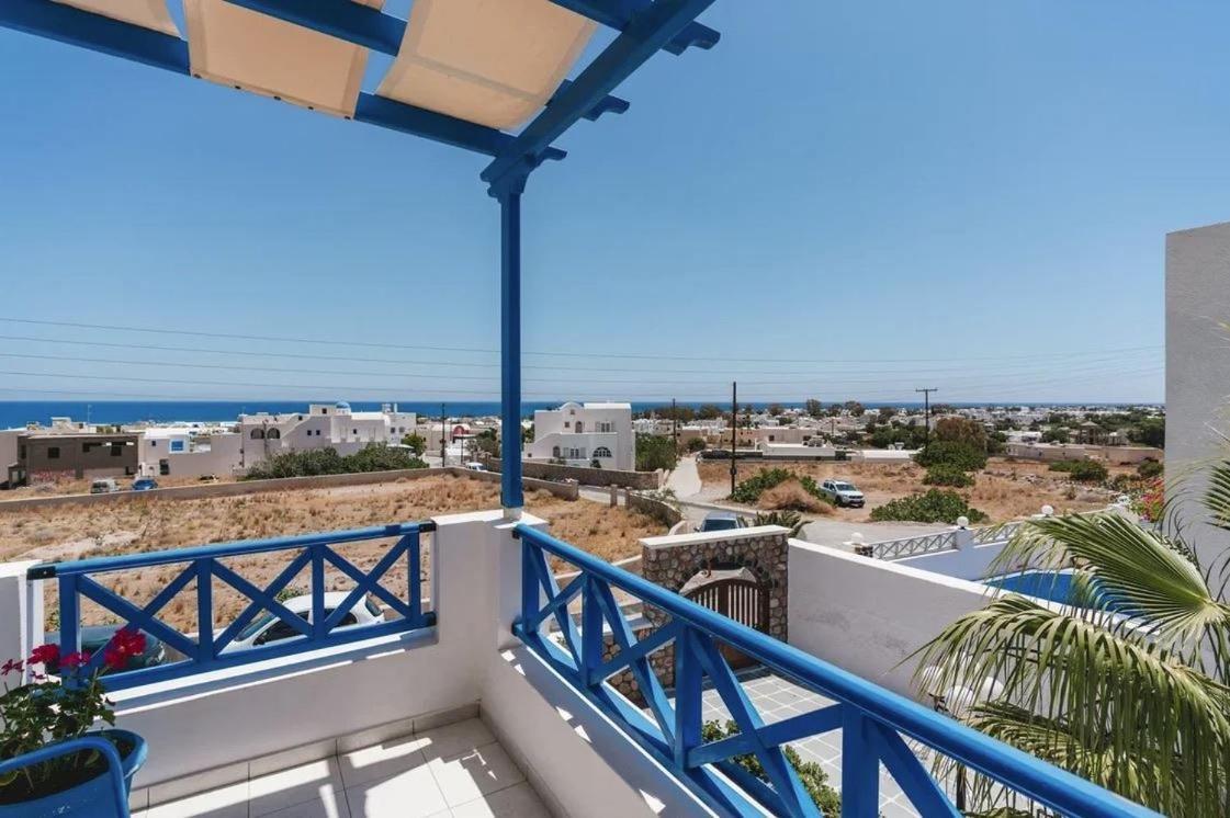 Spiridoula Villa - Santorini Seaside Retreats Períssa Eksteriør bilde